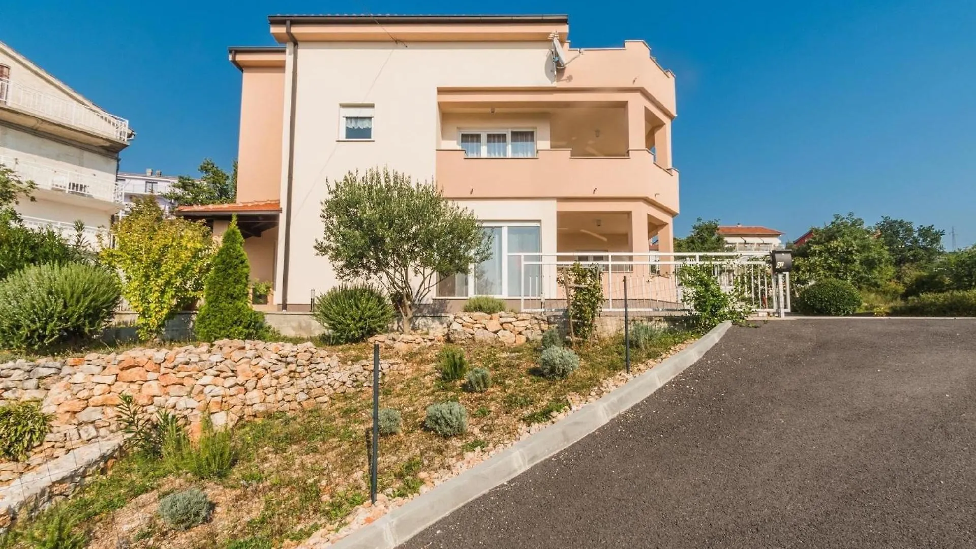 Apartment Ferienwohnung Fuer 5 Personen Ca 65 Qm In Crikvenica, Kvarner Bucht Crikvenica Und Umgebung